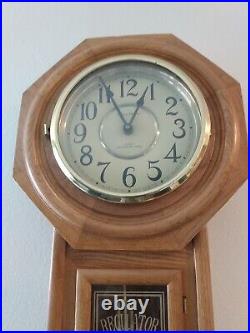 Vintage Regulator Clock Classic Manor, Quarts Westminster Chime, With Pendulum