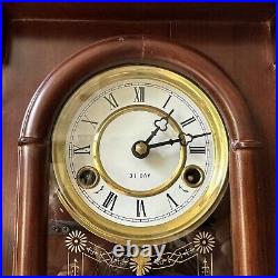 Vintage Reproduction Welch Spring & Co Patti 31 Day Mantle/Wall Clock withKey