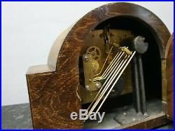 Vintage Retro Light Wooden 8 Day Westminster Chiming Mantle Clock