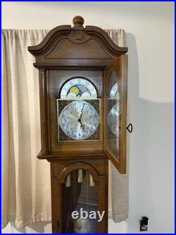 Vintage Ridgeway Grandfather Clock Maple Finish Mechanical Westminster Chime