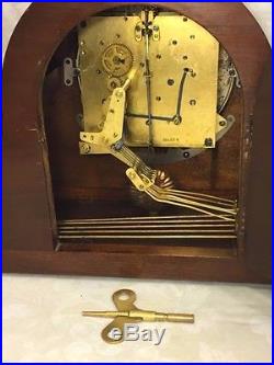 Vintage Seth Thomas Mantel Clock Westminster Chimes Runs Strikes & Chimes 124 Mo