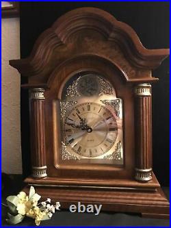 Vintage Westminster Quarts Mantle Chime Clock(needs repairs)