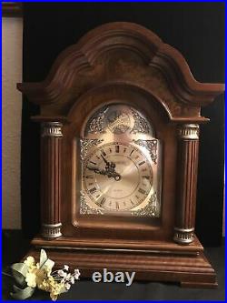 Vintage Westminster Quarts Mantle Chime Clock(needs repairs)