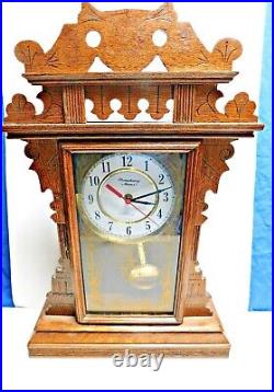 Vintage Wood Cat Mantel Clock Strausbourg Manor Quartz Westminster Chime