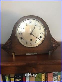 Vintage Wood Mantle / Shelf / Desk Clock Made In England Westminster Chime