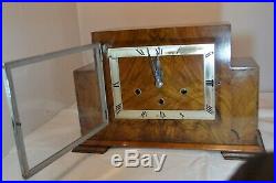 Vintage Wooden English Mantle Clock, Westminster chime, RUNNING
