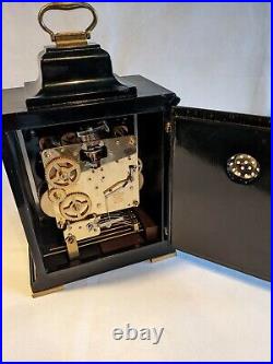 Wuba Westminster Chime Bracket/Mantle Clock